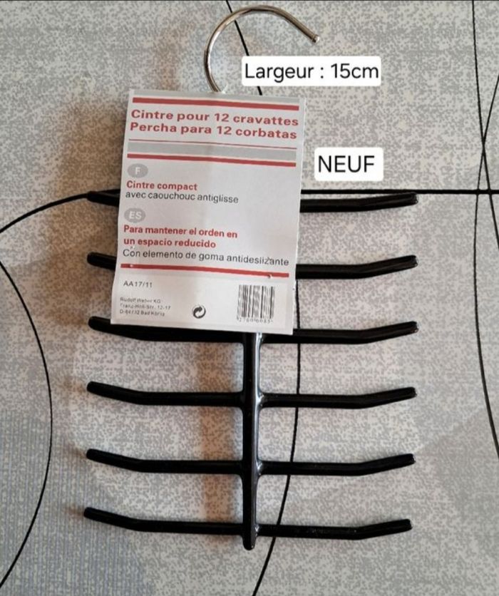 Lot NEUF porte bijoux, foulards et cravattes - photo numéro 4