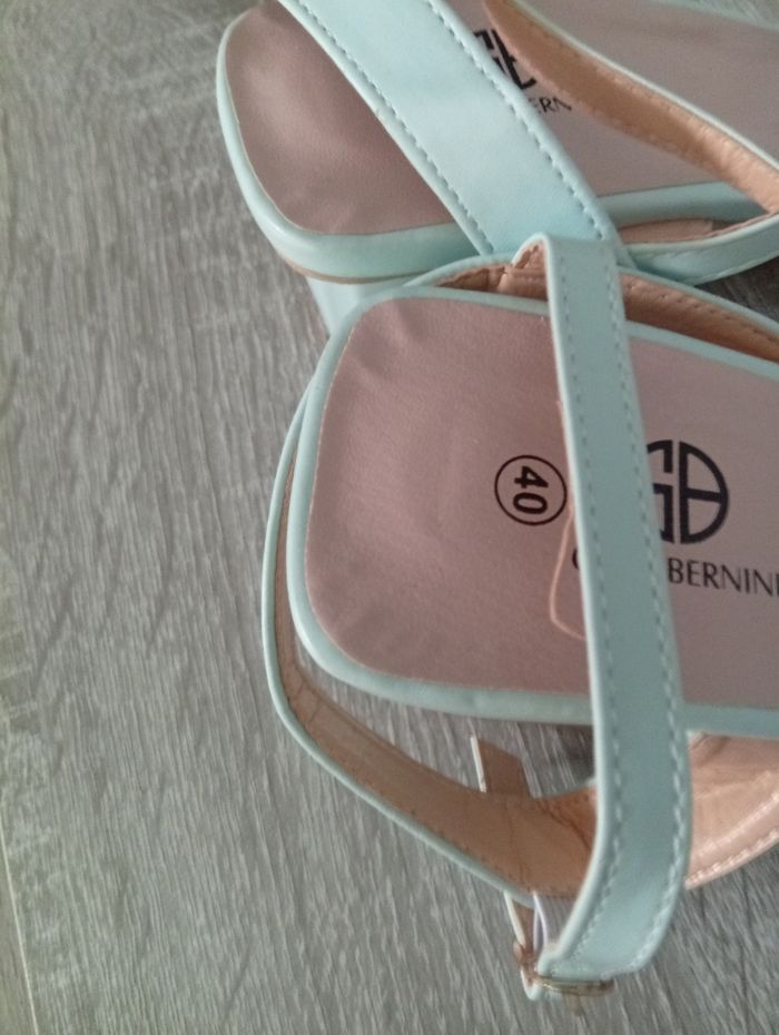 Jolie paire de sandales tressé p'tit talon - photo numéro 3