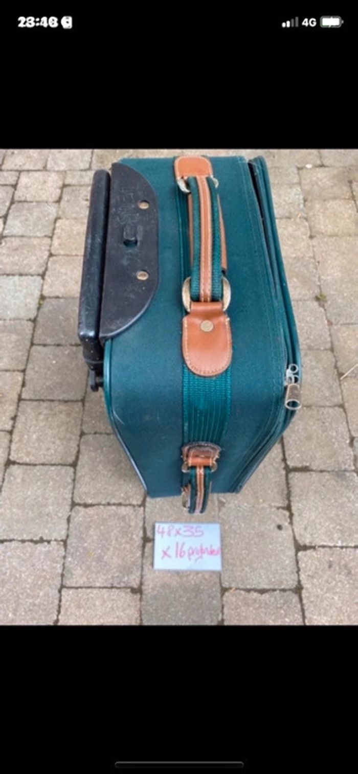 Petite valise à roulettes verte - photo numéro 4