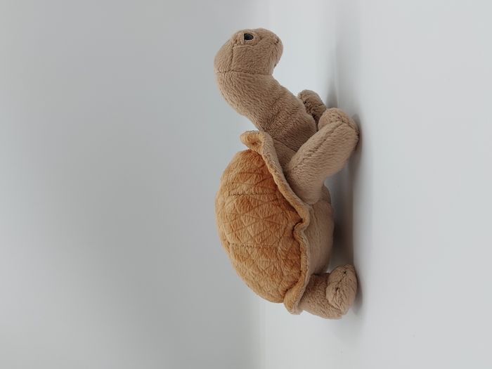 Peluche doudou tortue beige marron ANNA CLUB PLUSH WWF 20 cm - photo numéro 2