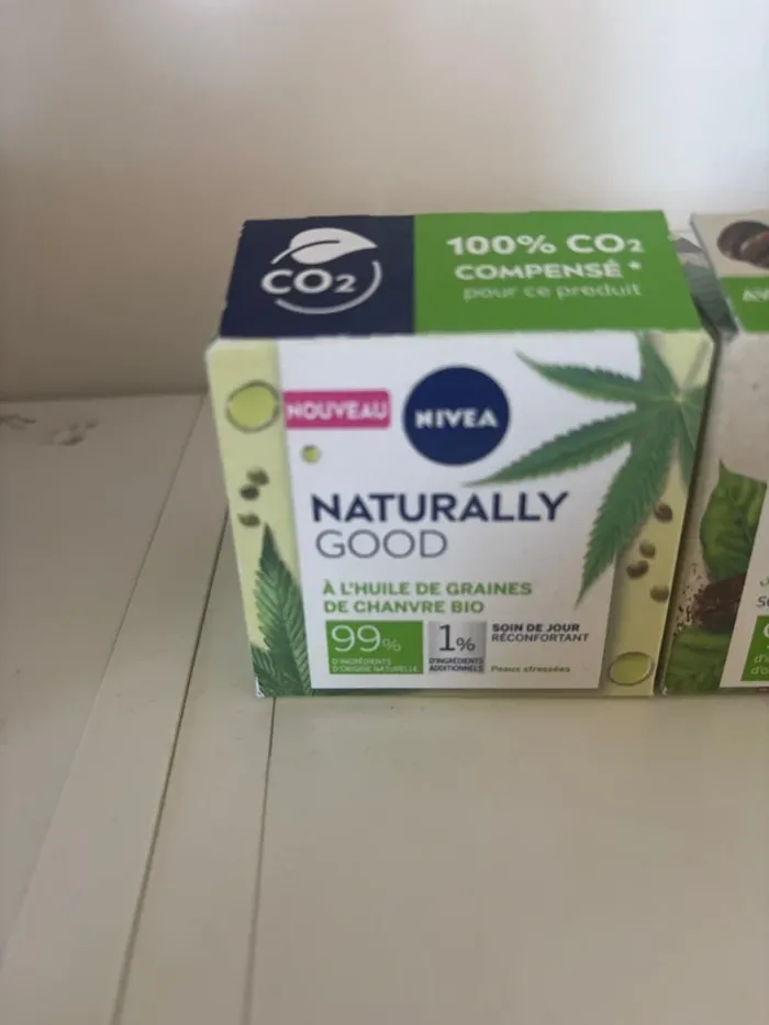 Lot de 2 crèmes visage Nivea - photo numéro 2
