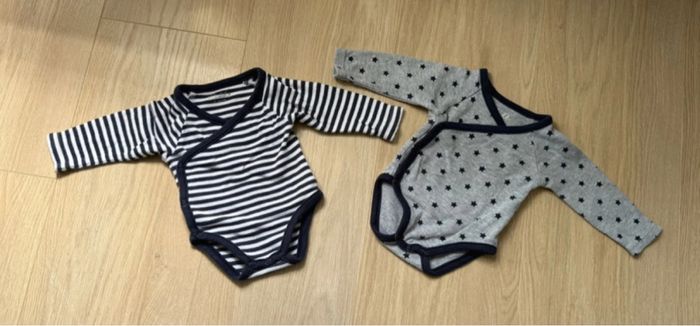 Lot de 31 vêtements 1 mois - photo numéro 6