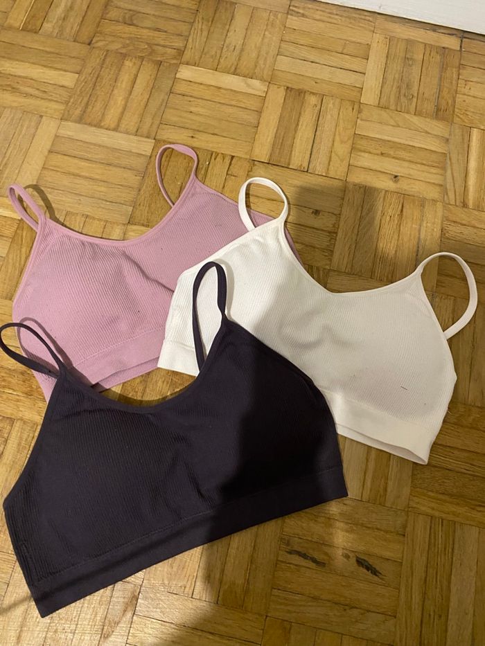 Lot de brassières - photo numéro 3