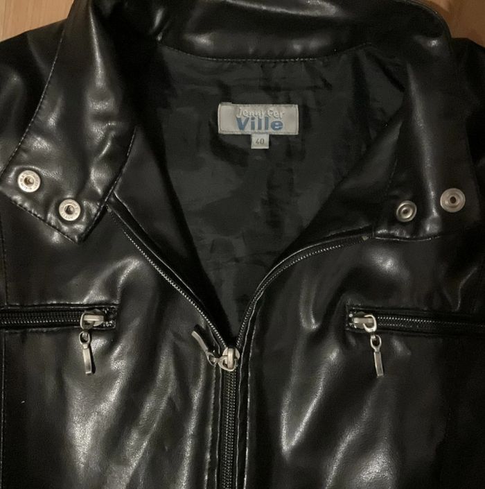 Veste en cuir - photo numéro 2