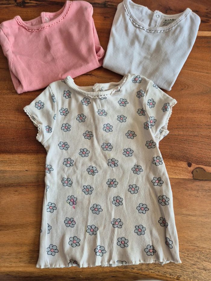 Lot 3 tee shirts - photo numéro 2
