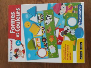 Jeu : Petit savant , Formes et couleurs Clementoni 
