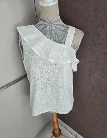 Haut broderie anglaise Lovie & Co taille M neuf avec étiquette