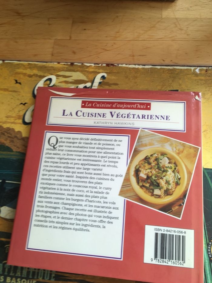 La cuisine végétarienne - Kathryn Hawkins - V2021129 - photo numéro 2