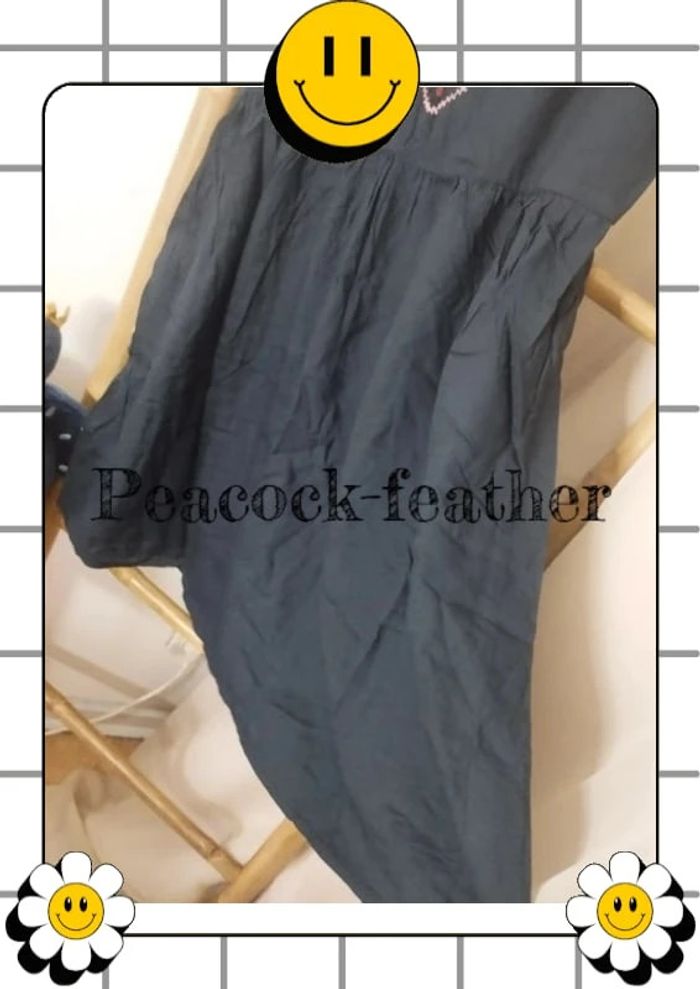 Robe noire et bordeaux 38 - photo numéro 5