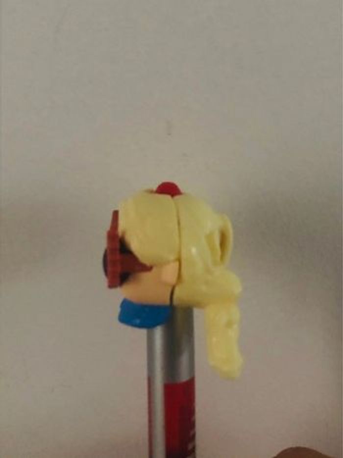 Petite tête de Luna lovegood kinder crayon harry potter - photo numéro 2