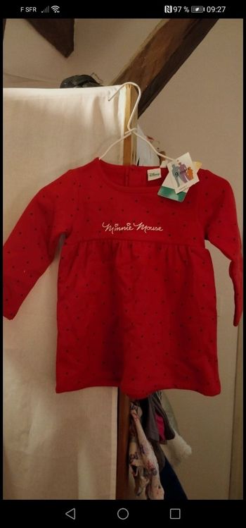 Robe 9 mois neuve