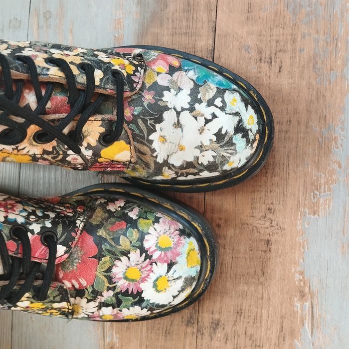 Dr. Martens Made in England – Édition Limitée Serena Miller – Pointure 37 (petit) - photo numéro 11