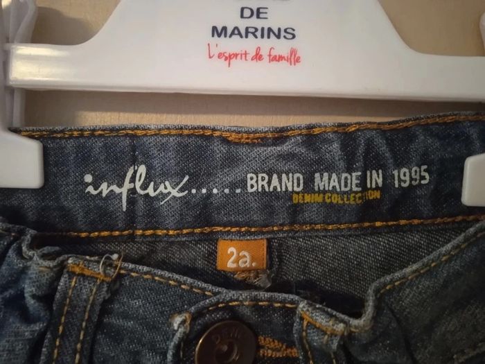 Lot 2 jeans 2 ans - photo numéro 2