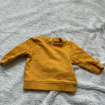 Pull avec voiture