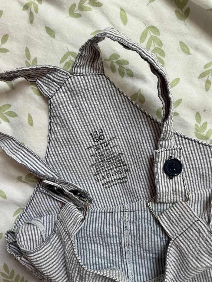 salopette short légère rayé gris et blanc 18/24 mois pressions entre les jambes 1.2.3 go - photo numéro 7