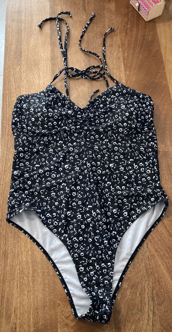Maillot une pièce - photo numéro 2