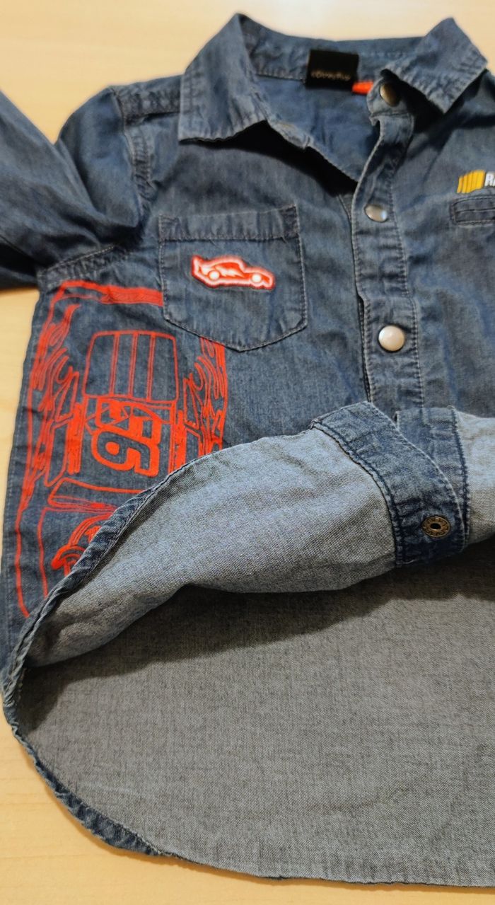 Chemise 🌿 en jean 🐦 Cars Disney ✨ 3 ans 🧸 - photo numéro 8