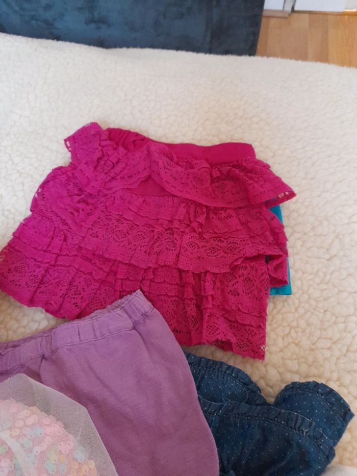 2.3 ans tbe Lot jupe fille - photo numéro 4