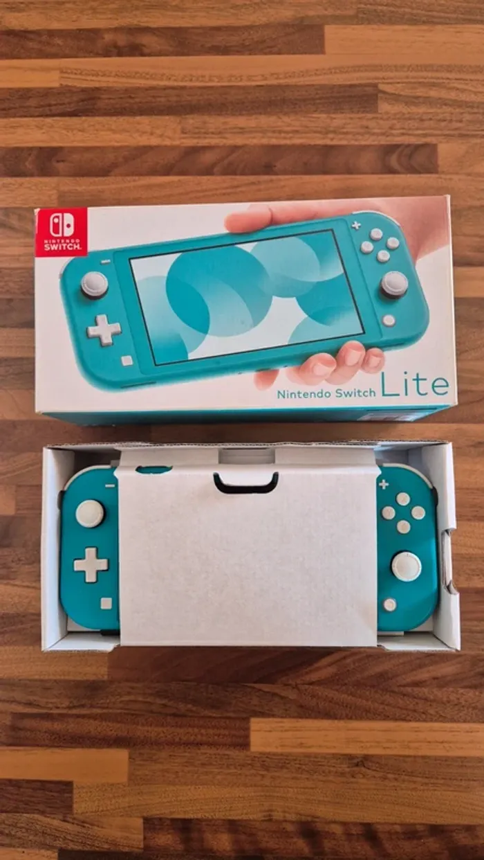 Console Nintendo switch lite "Bleu turquoise " en boîte - photo numéro 4