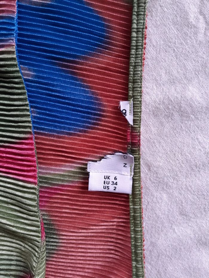 Jolie robe longue multicolore plissée moulante drapée Asos Design - photo numéro 6