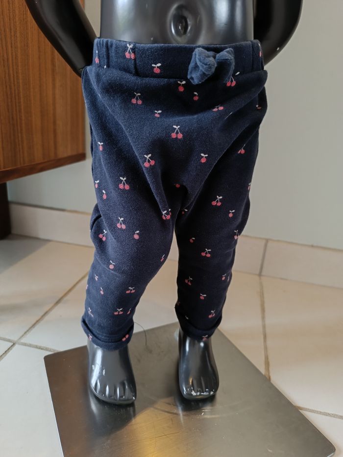 Lot 7 pantalons 12 mois - photo numéro 5