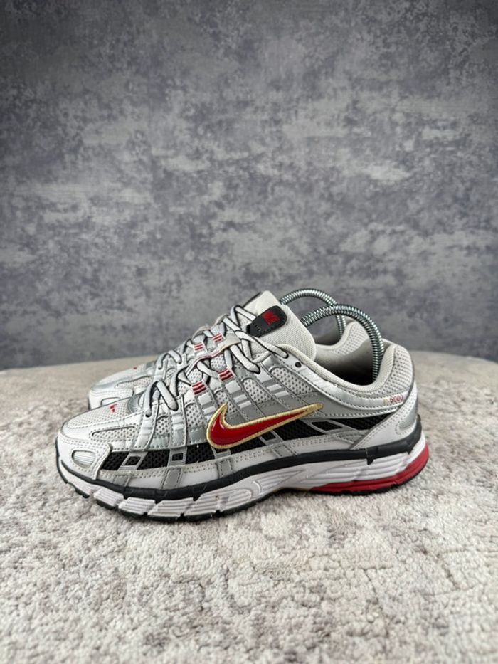 Nike P-6000 Running - OG White University - Red & Silver & White & Gold - photo numéro 5