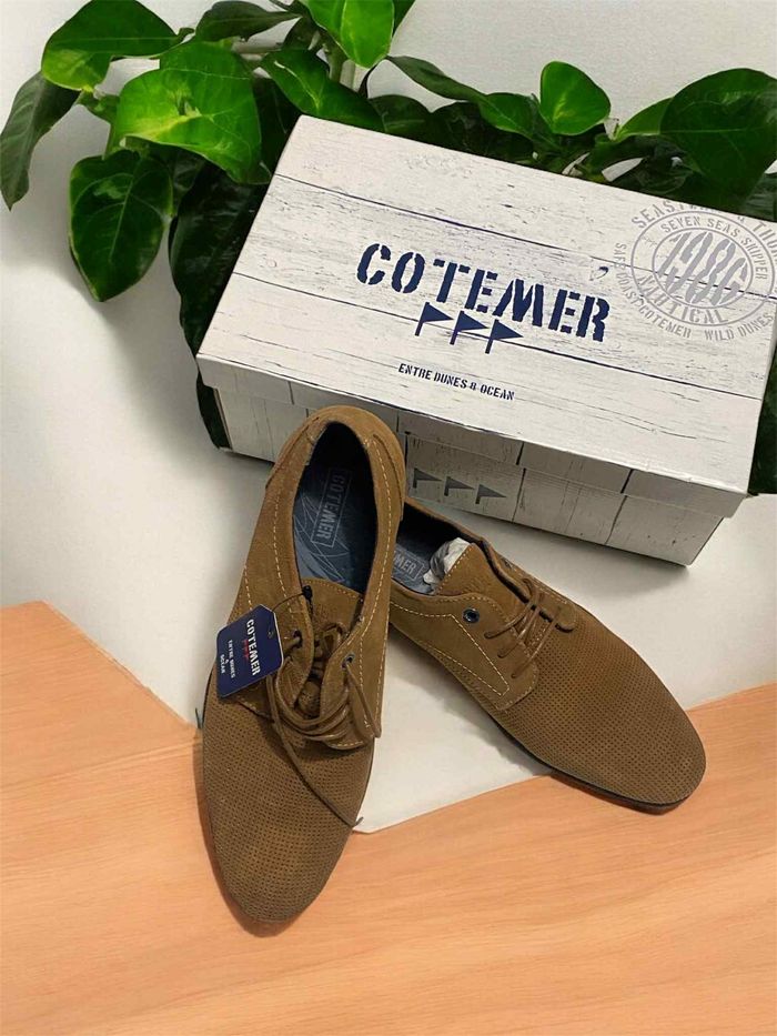 Chaussures en cuir 42 COTEMER