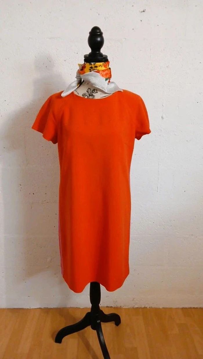 Robe droite taille M bon état - photo numéro 7