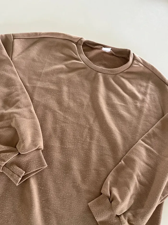 Sweat long / robe fille 10 ans shein - photo numéro 3