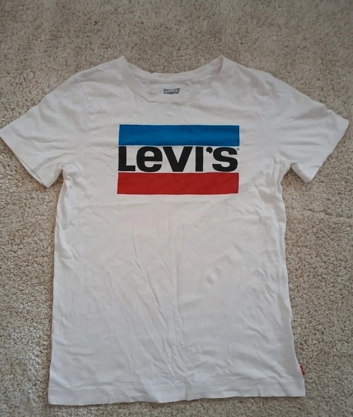 T-shirt Levi's đź’«Taille 16 ans đź’«