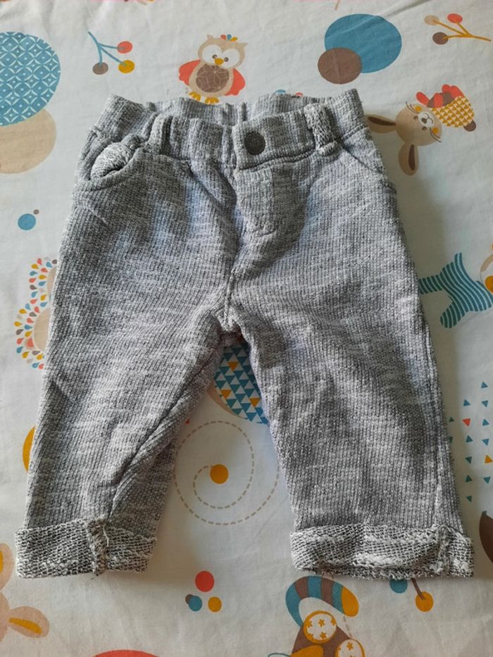 Lot pantalons - photo numéro 2