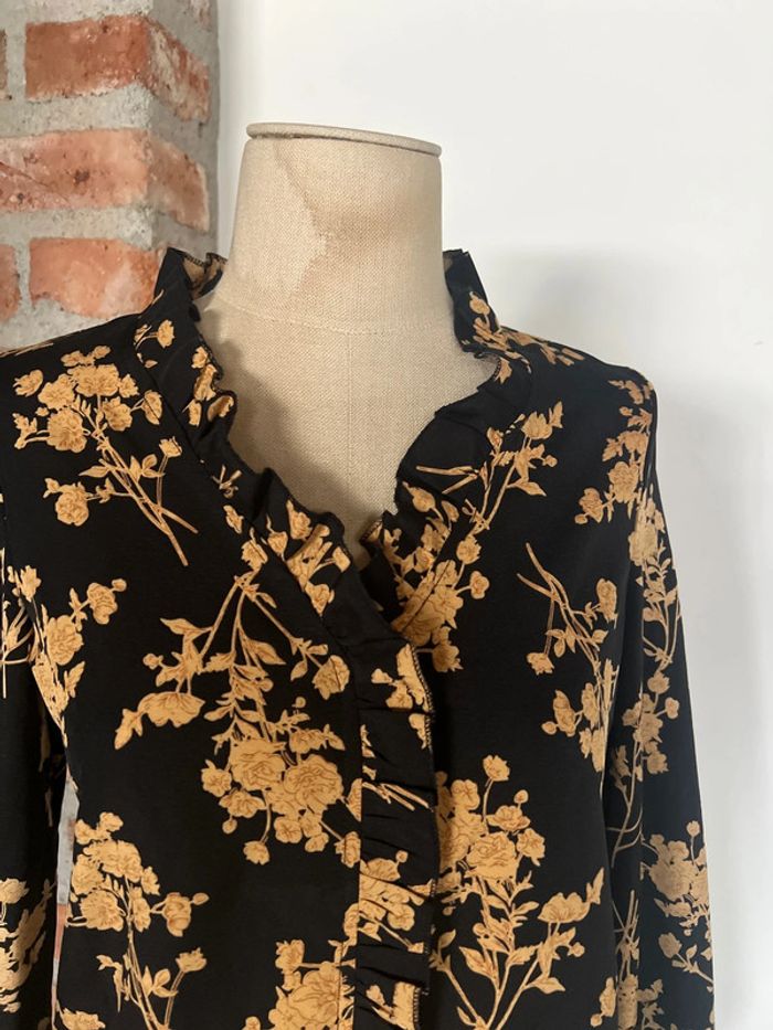 Jupe simili T 32  + blouse T 34 vente séparée possible - photo numéro 6