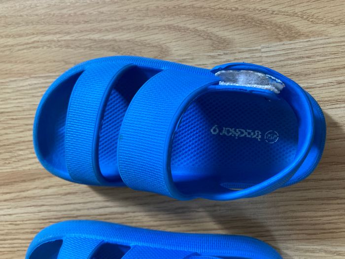 Sandales bleues - Pointure 24 / 25 - photo numéro 3