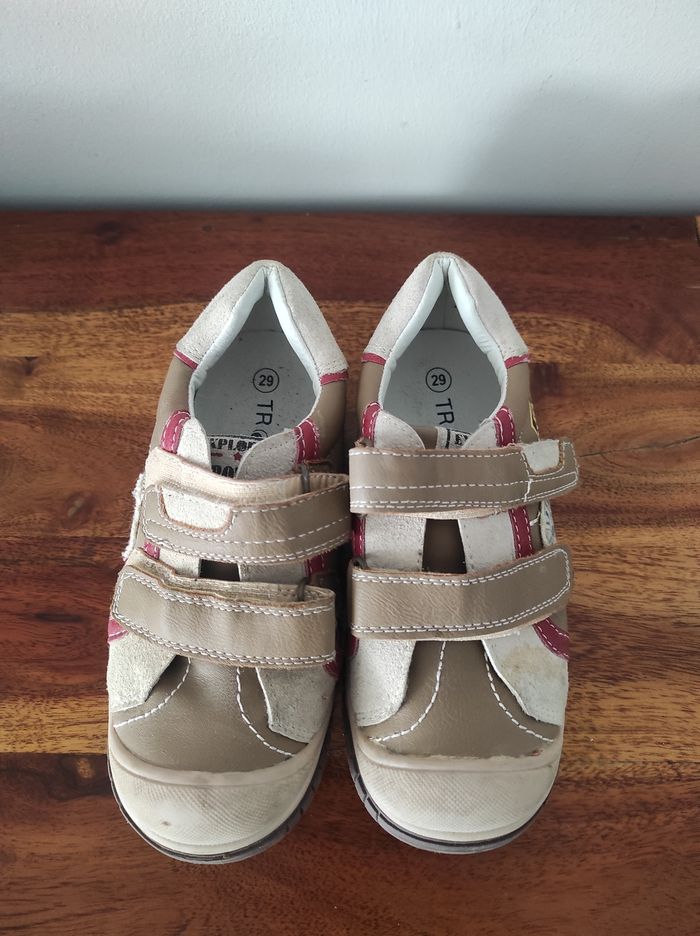 Chaussures a scratchs - photo numéro 3