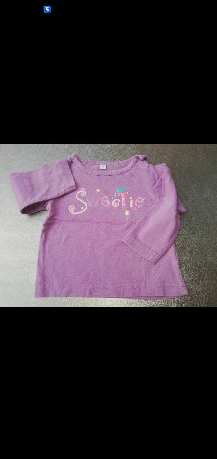 Tee-shirt manches longues mauve
Sweetie
12 mois fille
Sans marque