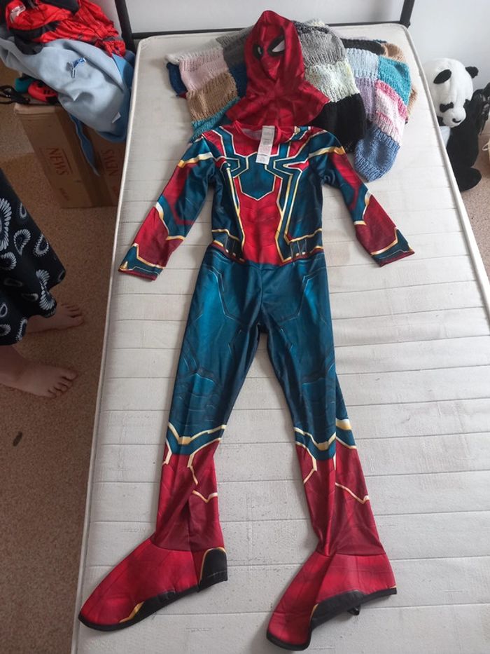 Costume spider man