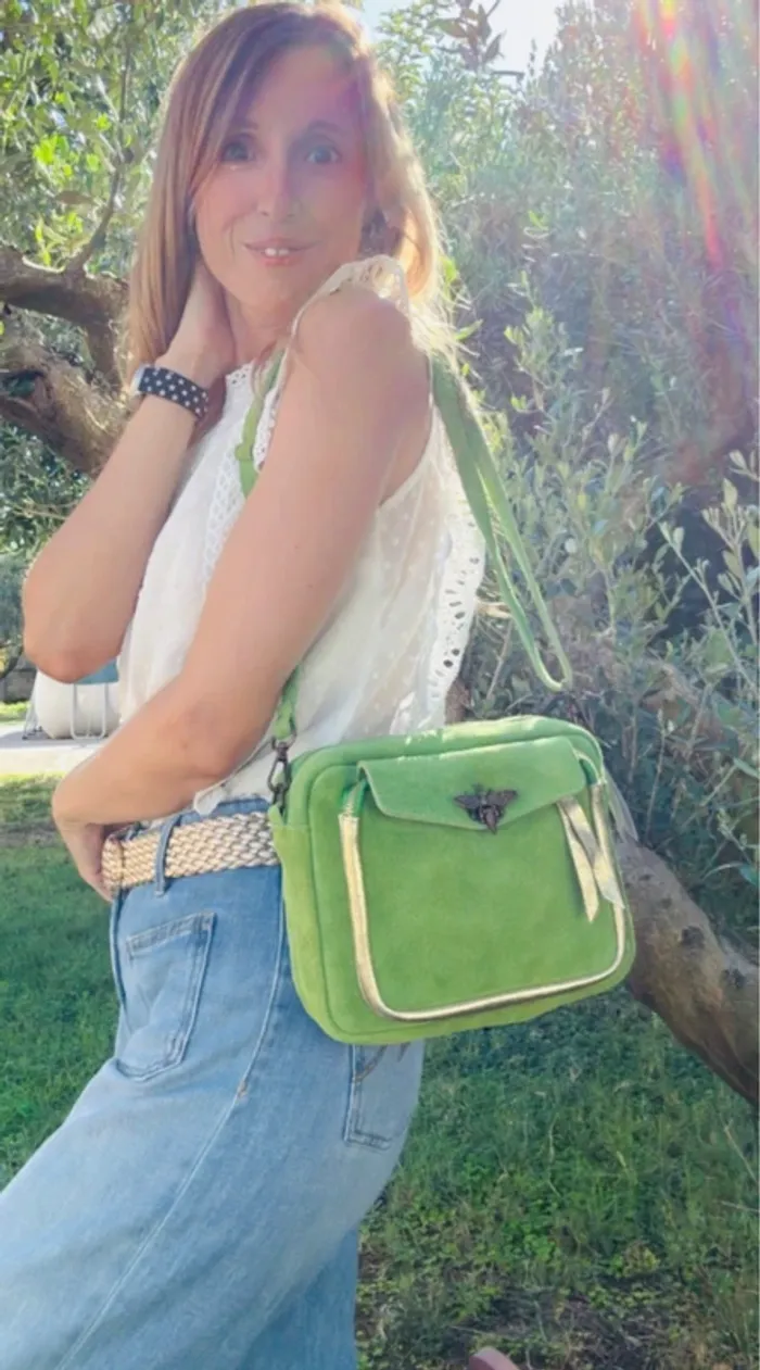 Sac cuir vert pomme avec fermeture abeille - photo numéro 10