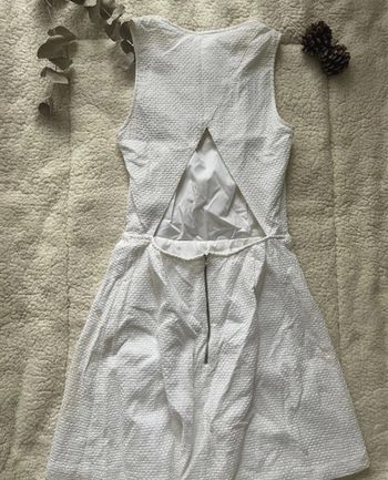 Robe blanche nafnaf