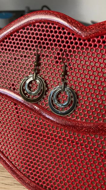 Boucles d’oreilles pendantes