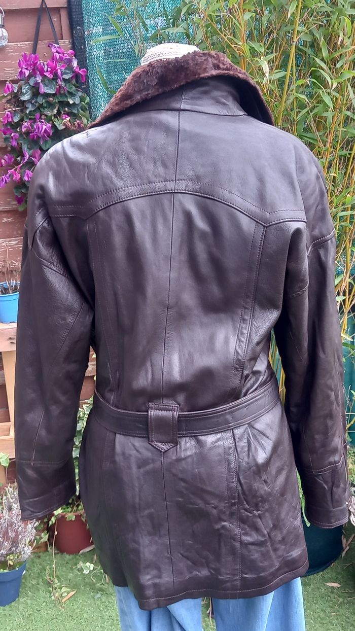 Très belle veste en cuir véritable :Fabiani - photo numéro 5