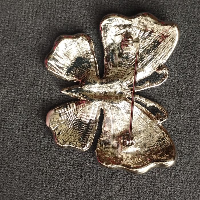 Broche papillon rose - photo numéro 3