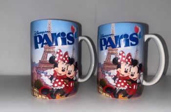 Lot de tasses Disneyland 