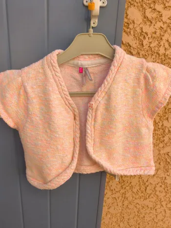 Joli gilet rose 🌹  pêche 🍑