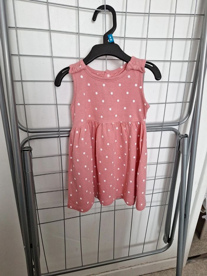 Robe à petit pois