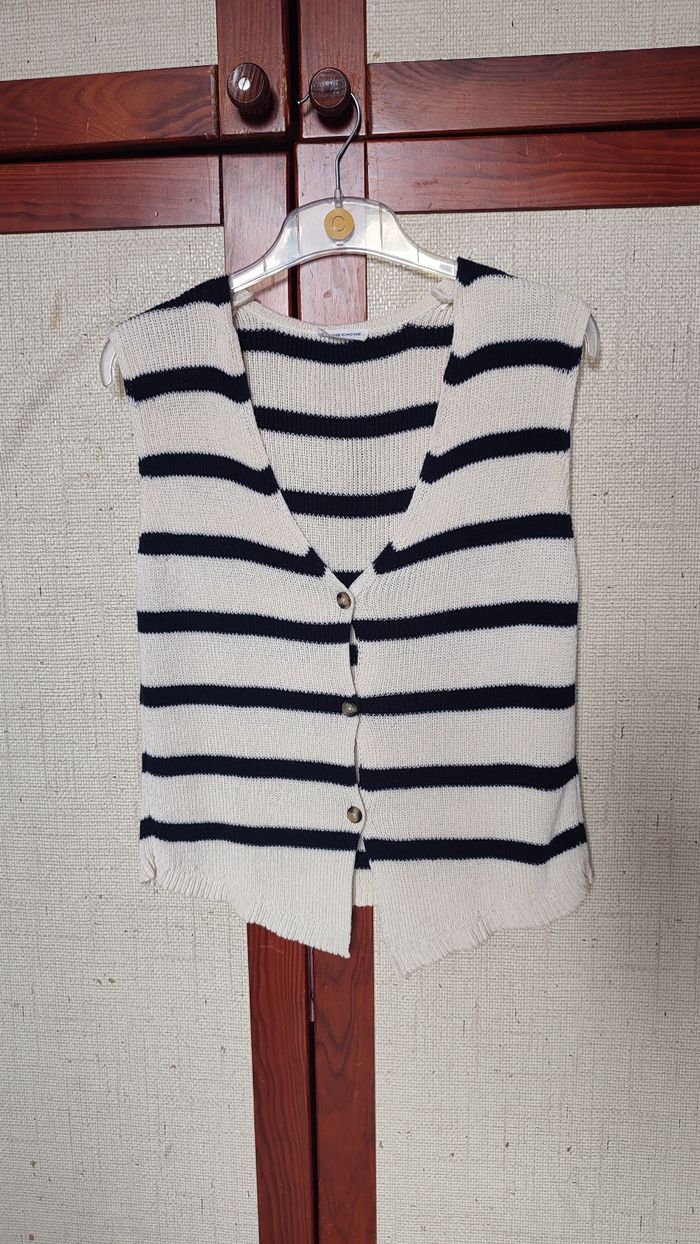Gilet sans manches rayé