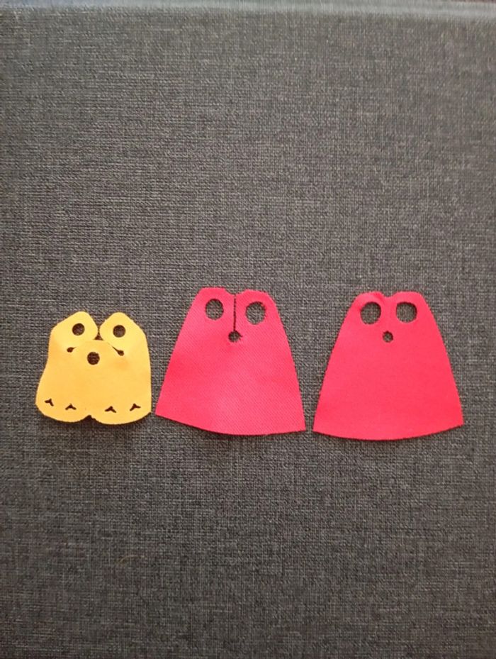 3 caps figurines lego