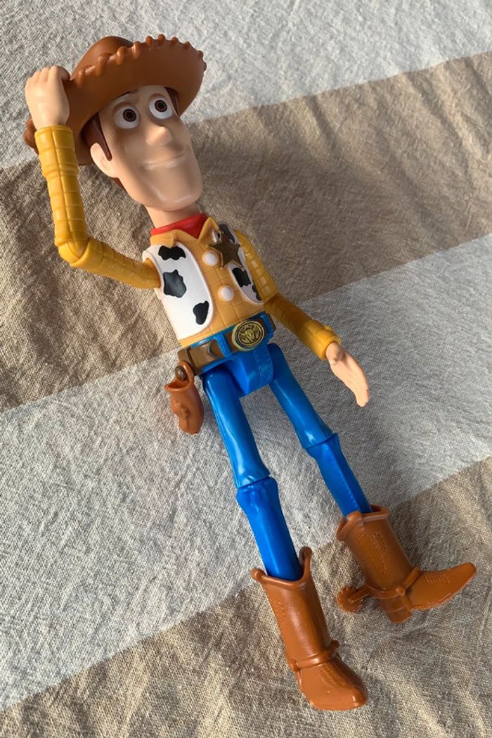 Figurine Woody Disney - photo numéro 3