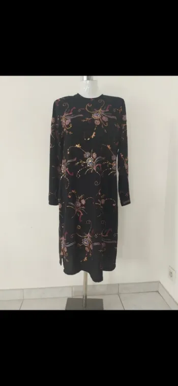 Tunique /robe pailletée neuve