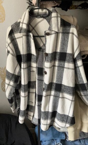 Sur chemise à carreaux