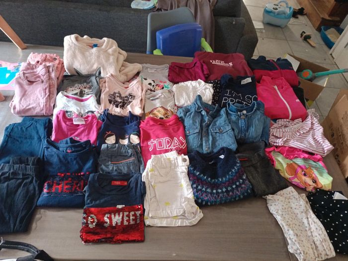 33 pièces 5 ans lots fille